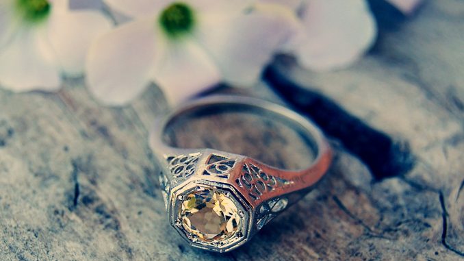 rose-gold-ring